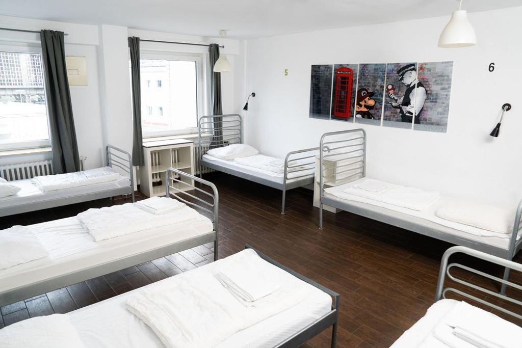 Station Hostel For Backpackers 15/65