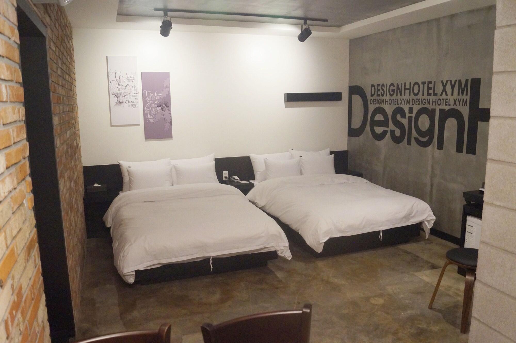 Design Hotel Xym 9/44