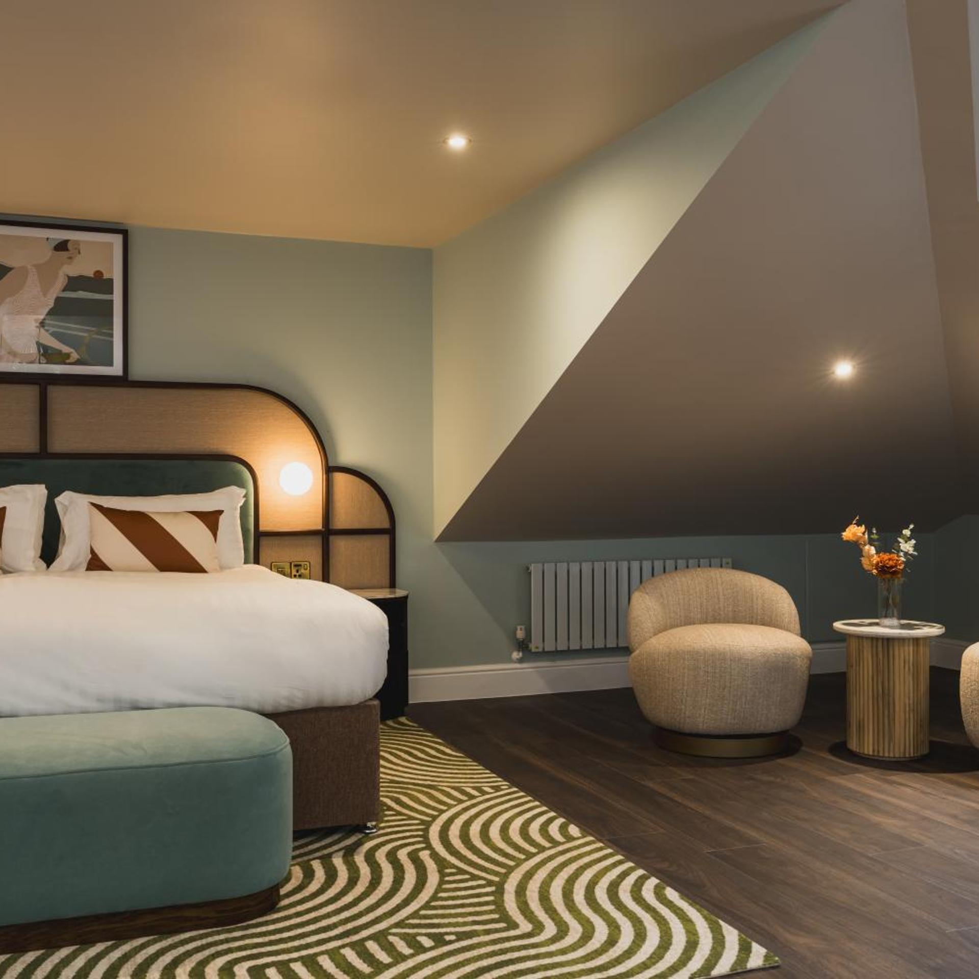 Deluxe, Suite, King Bed