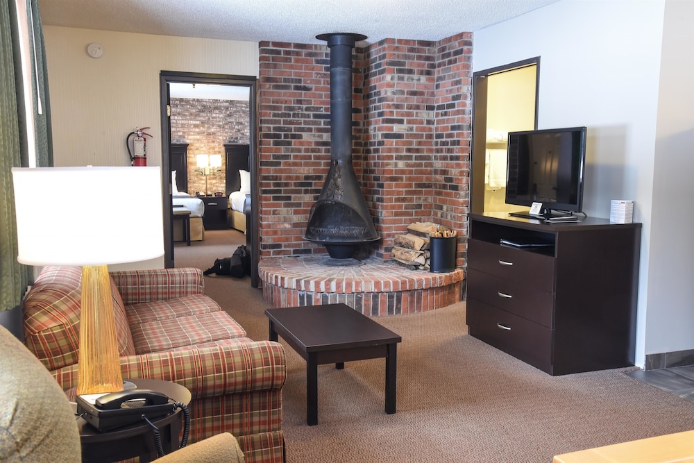 Best Western Of Harbor Springs 29/35