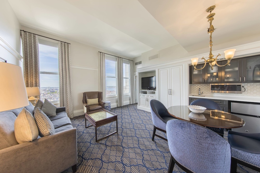 Marriott Vacation Club Pulse at Custom House, Boston 27/45
