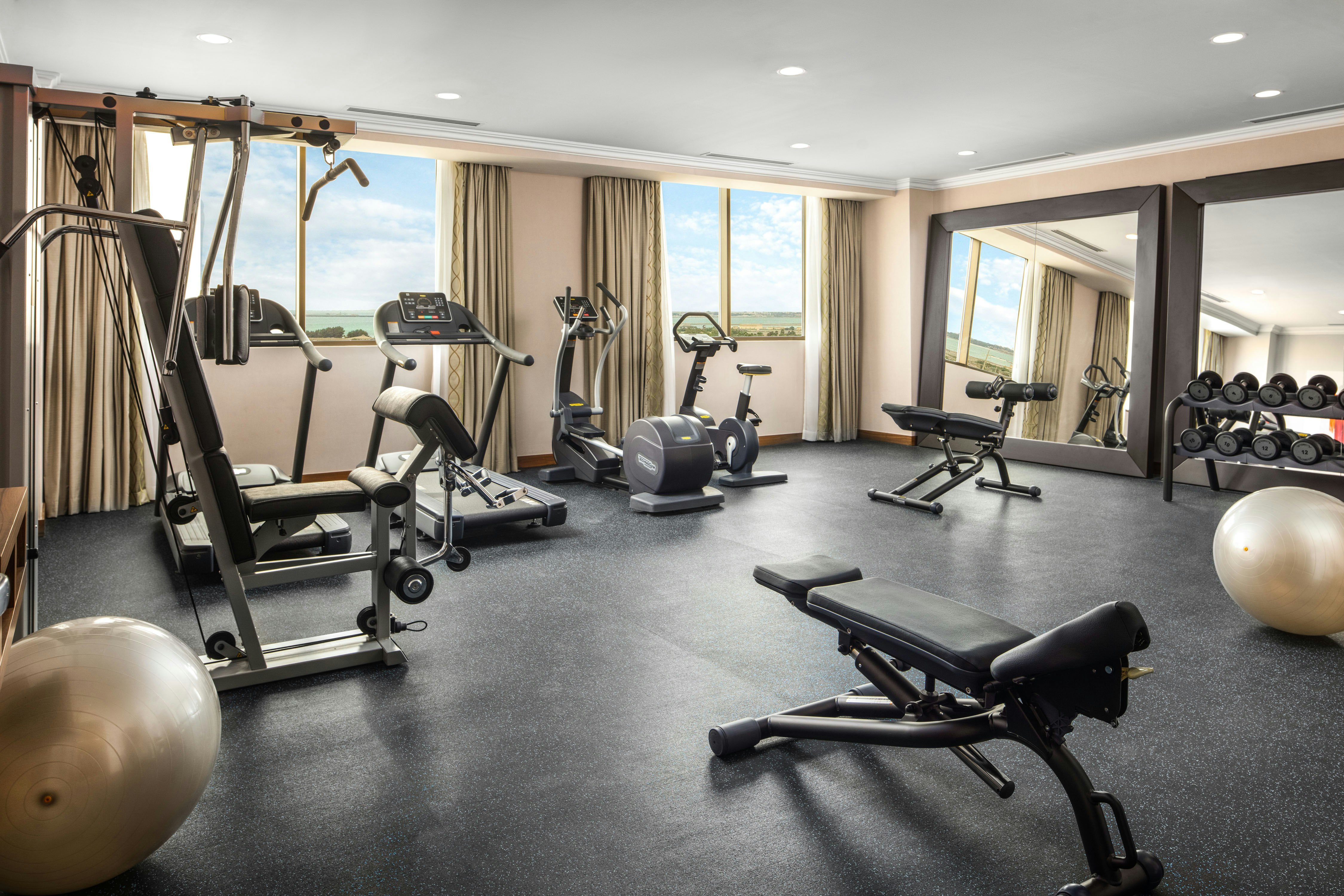 هيلتون جاردن إن الجبيل(Hilton Garden Inn Al Jubail) 10/26