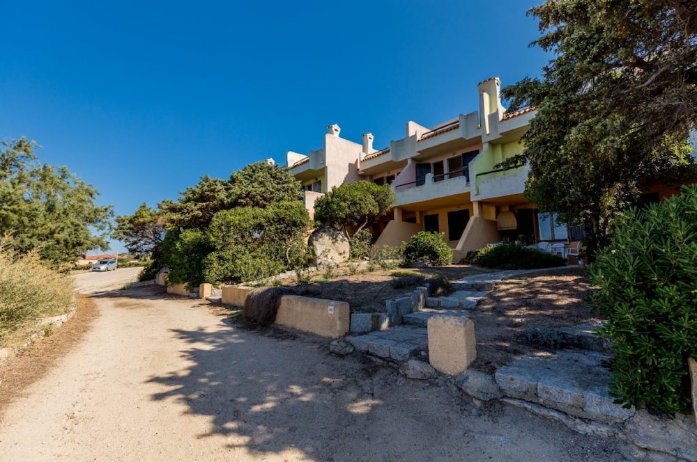 Residence Baia Santa Reparata 6/40