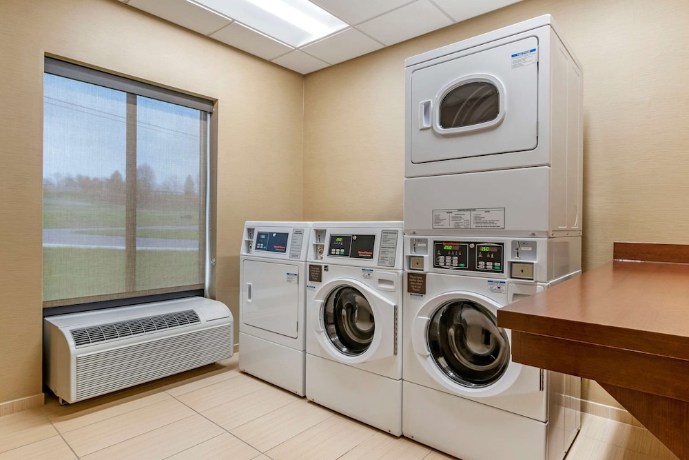 Comfort Suites Manheim - Lancaster 24/55