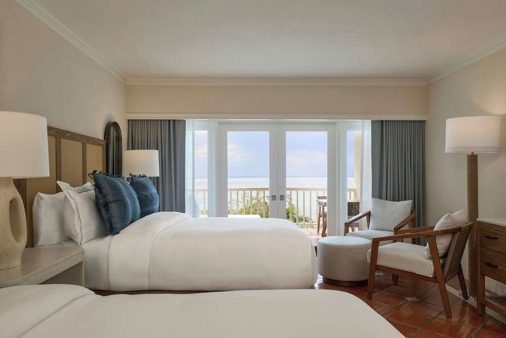 Junior Suite, 2 Queen Beds, Ocean Front, Adult Only