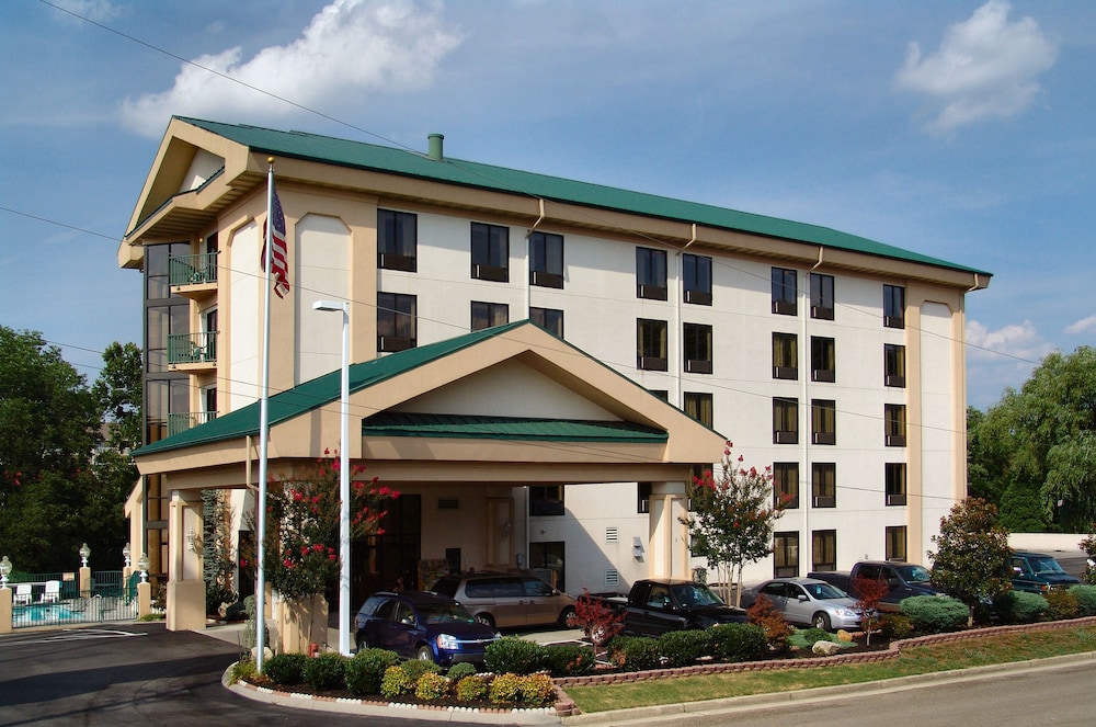 Pigeon River Inn 5/65
