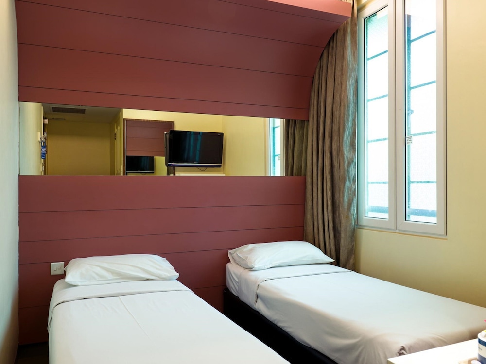Hotel 81 Rochor 8/18