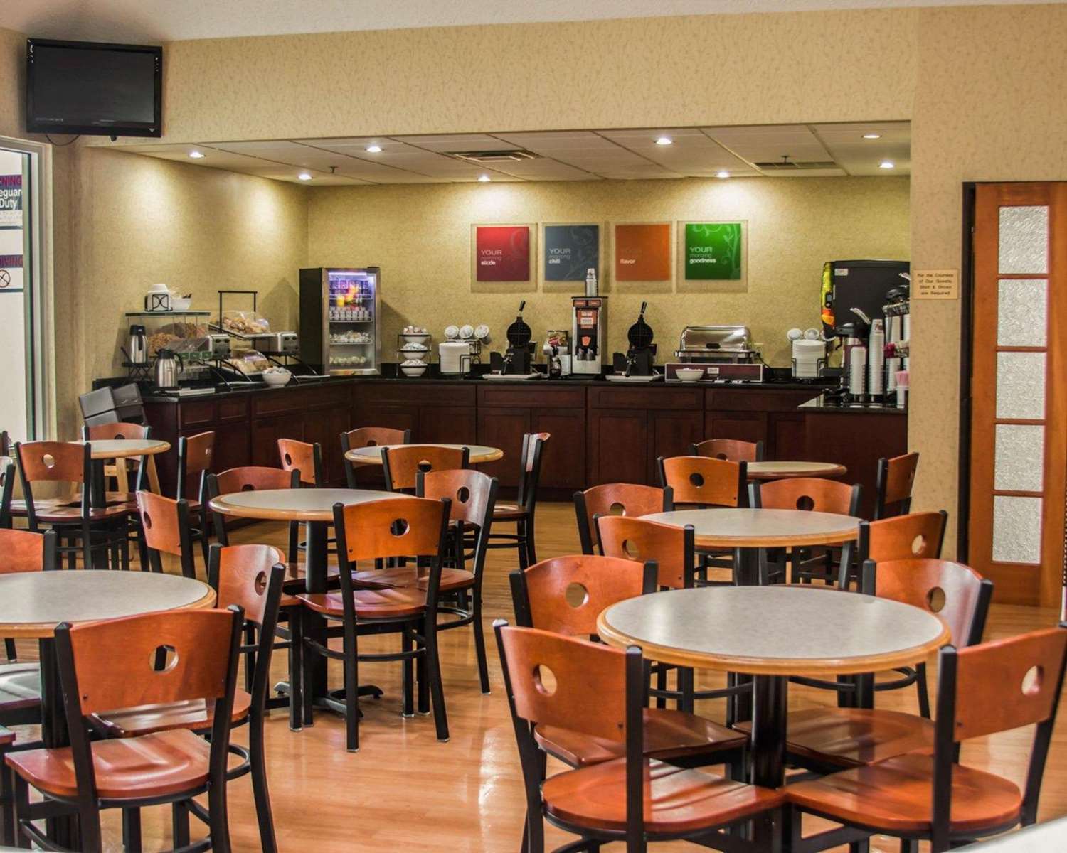 Comfort Inn Birch Run - Frankenmuth 13/16