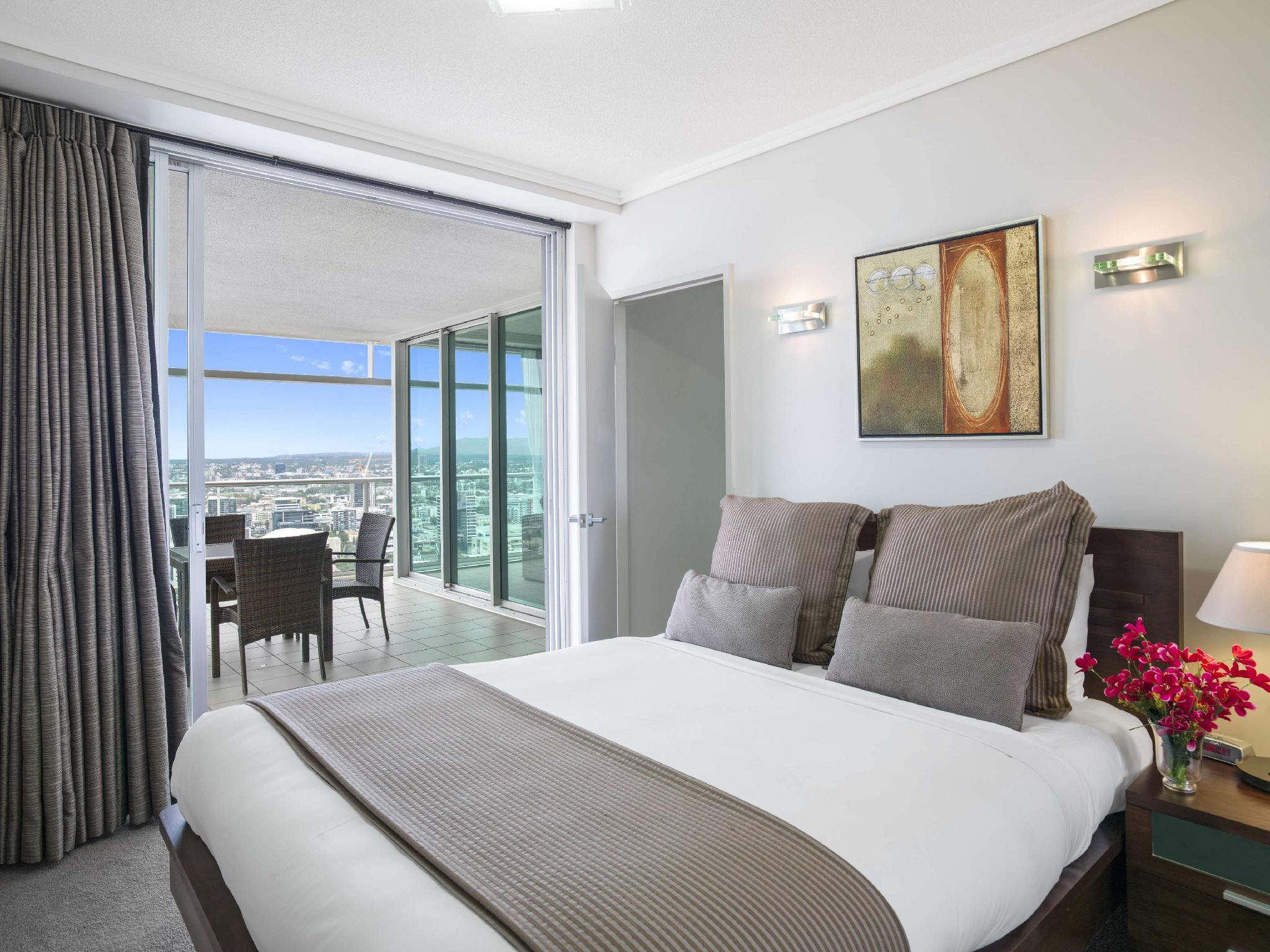 2 Bedroom