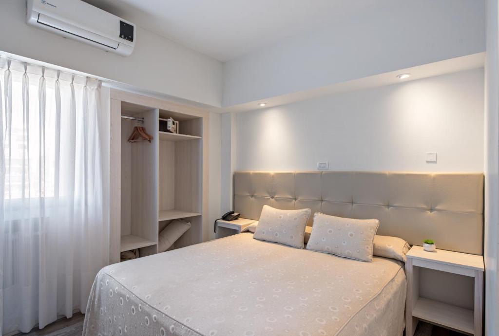 Room, Double Bed