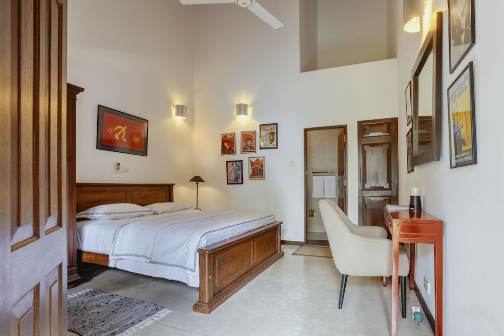 Villa Republic Bentota 8/50