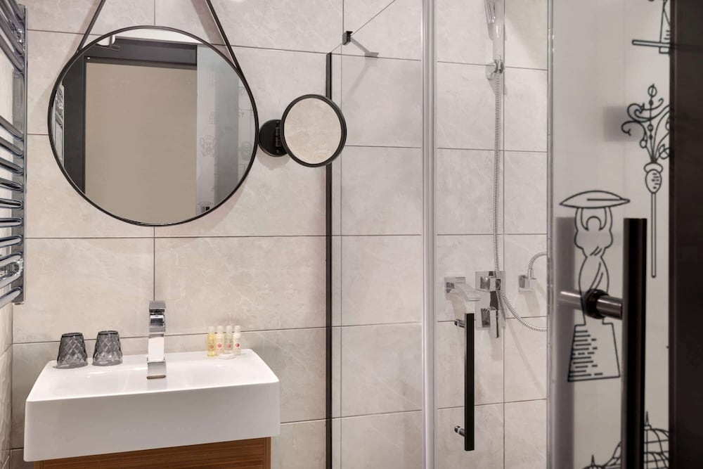 Ramada By Wyndham Budapest City Center 13/48