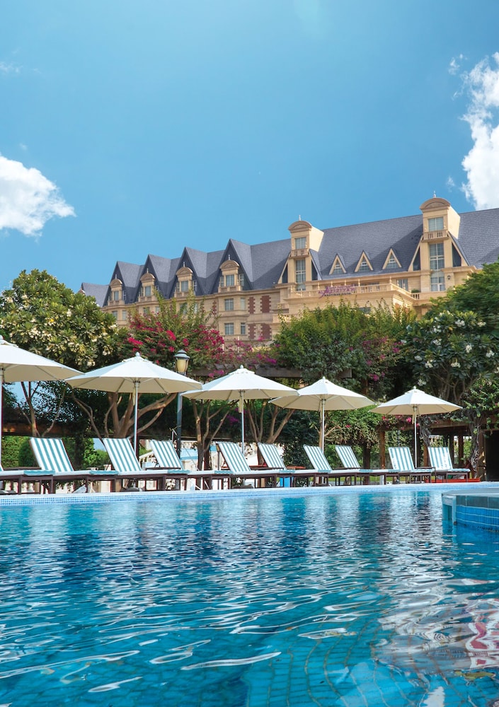 Al Aziziyah Boutique Hotel 64/69