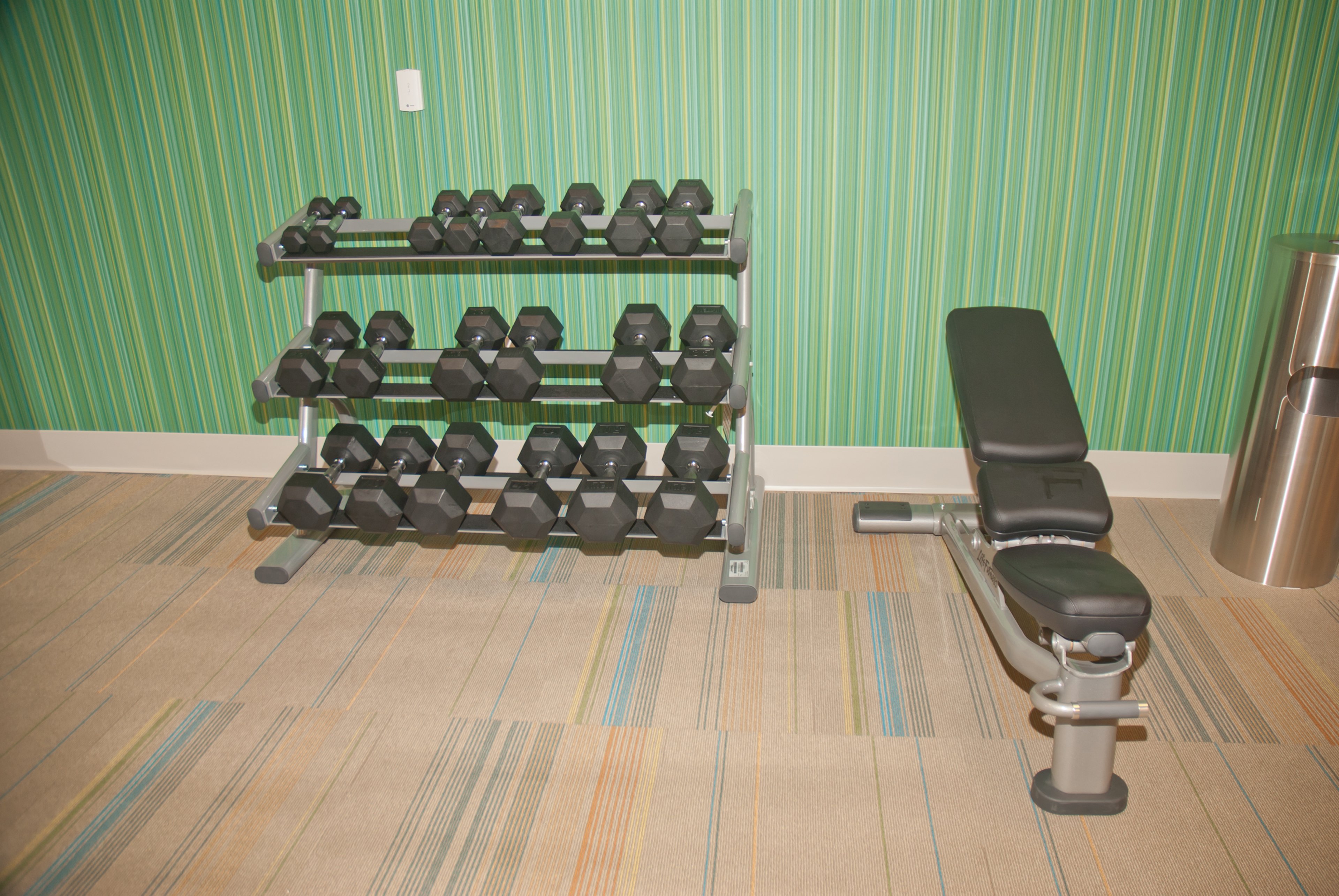 Holiday Inn Express And Suites Decatur 20/27