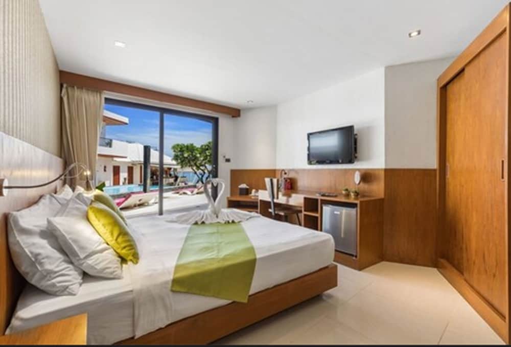 Beluga Boutique Hotel 14/50