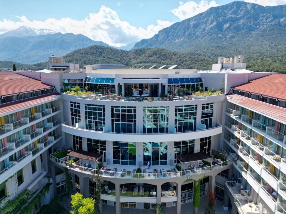 Akra Kemer in KEMER