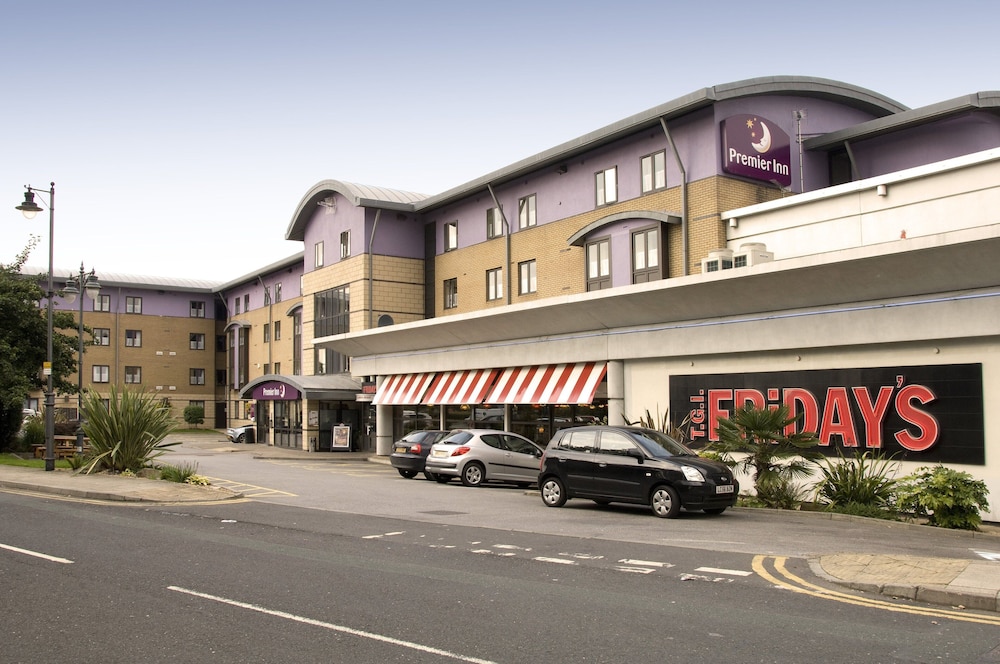Premier Inn Leeds City Centre (Wellington Street) 24/28