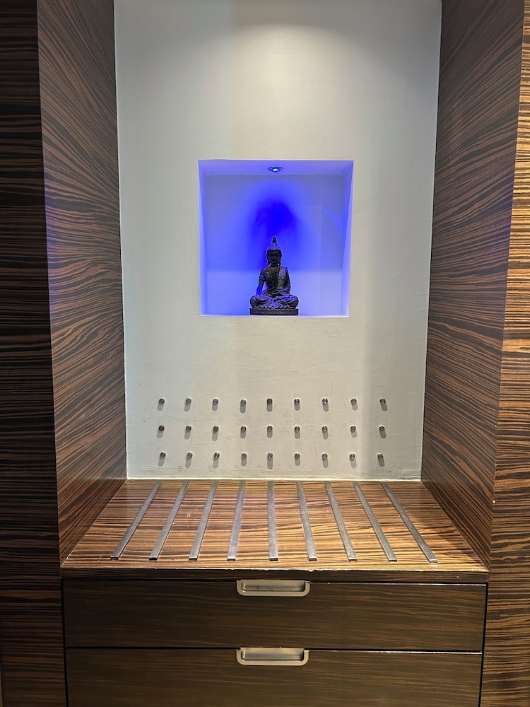 Fortune Select SG Highway, Ahmedabad - Member ITC Hotels Group 5/39