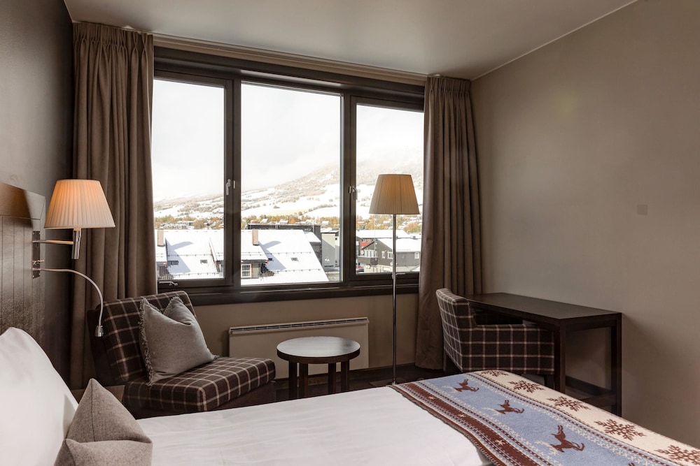 QUALITY HOTEL SKIFER 28/41