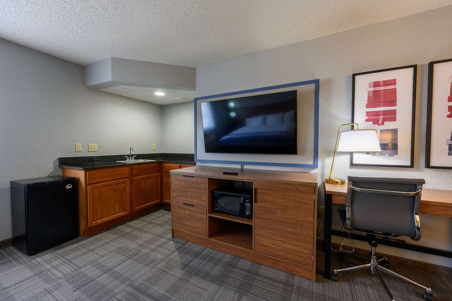 Americinn By Wyndham Monroe 44/61