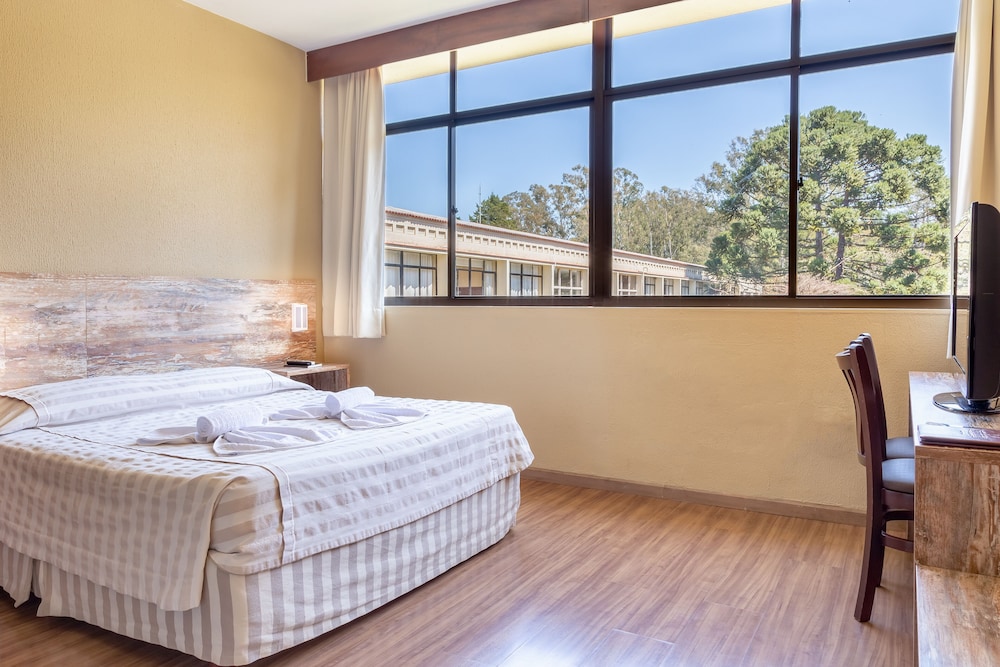 Samuara Hotel 8/35