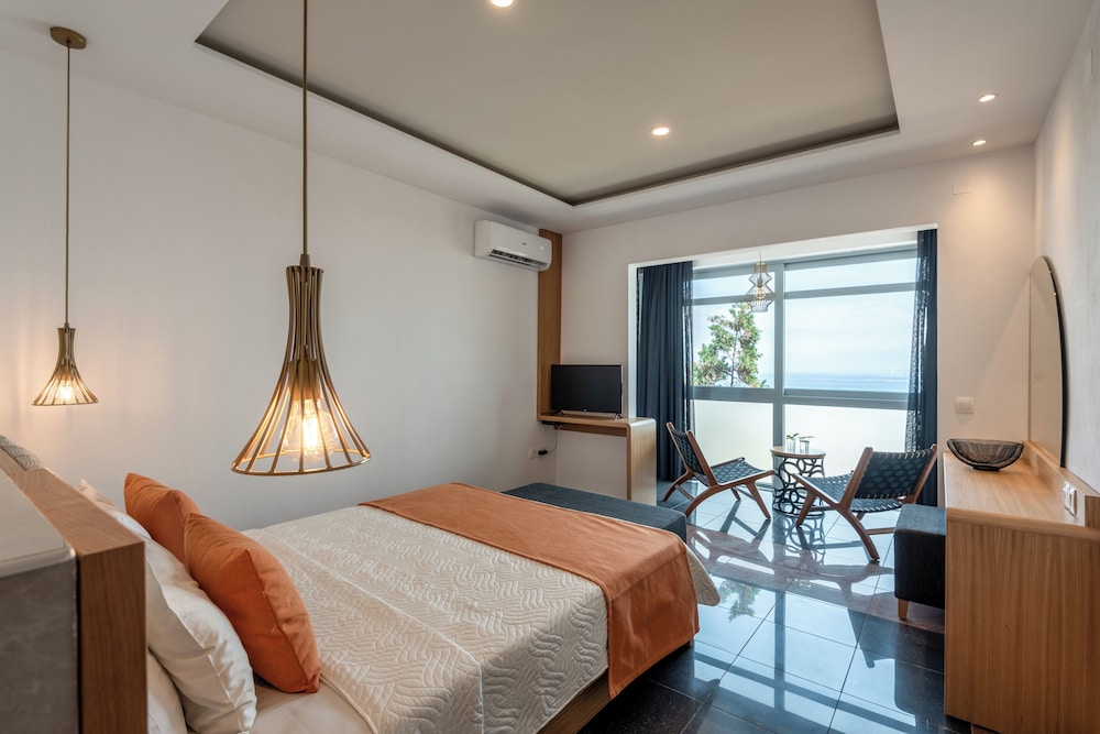 Mediterraneo Hotel 11/50
