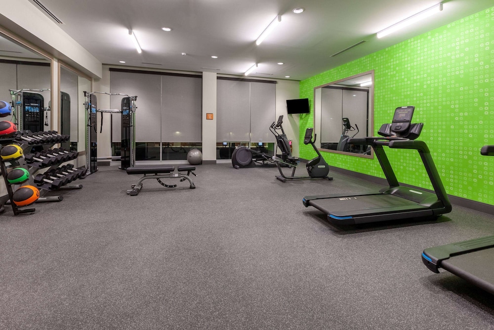 La Quinta Inn & Suites by Wyndham Middletown-Goshen 23/36