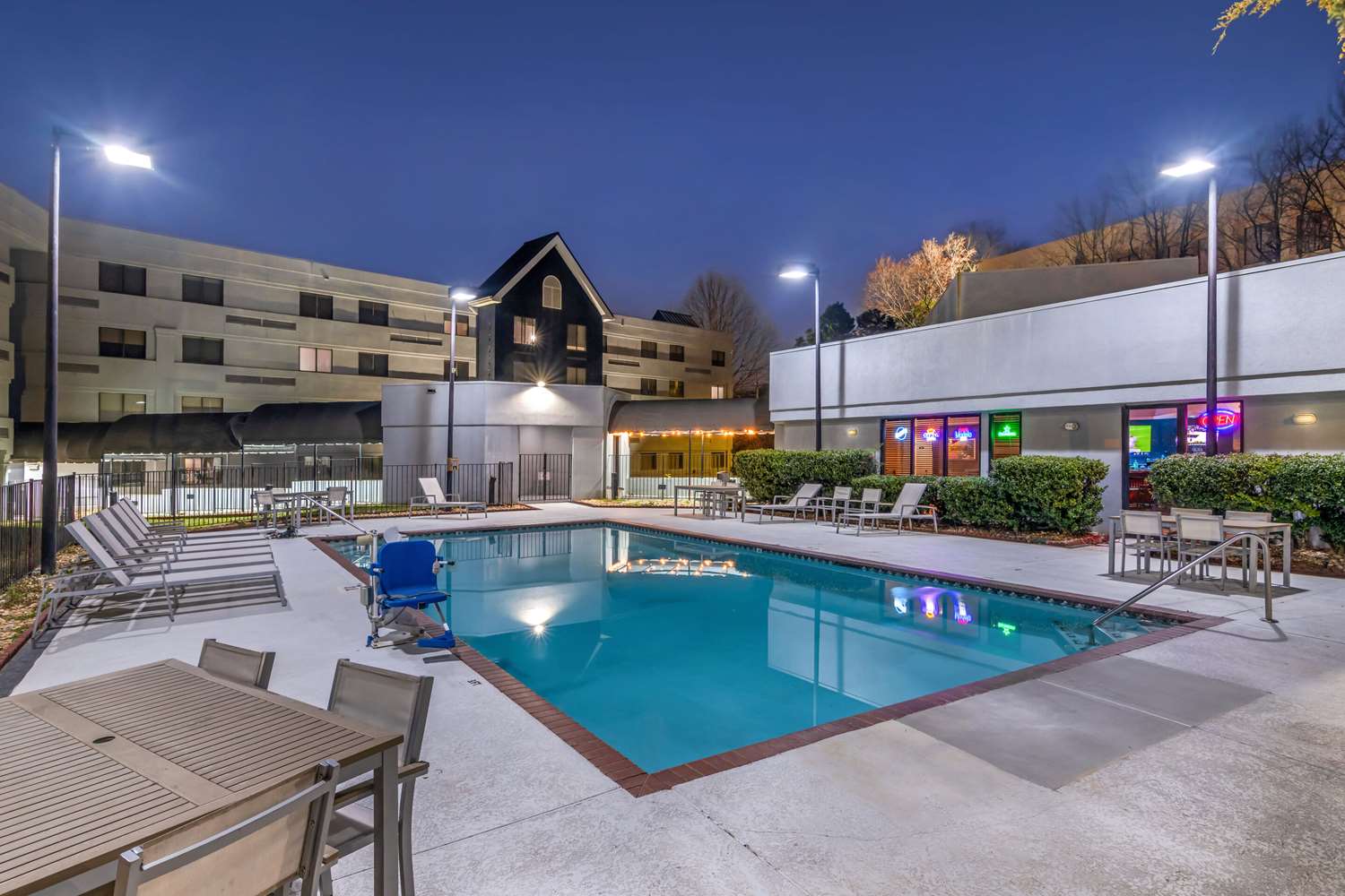 Country Inn and Suites By Radisson Atlanta Airport South GA 41/43
