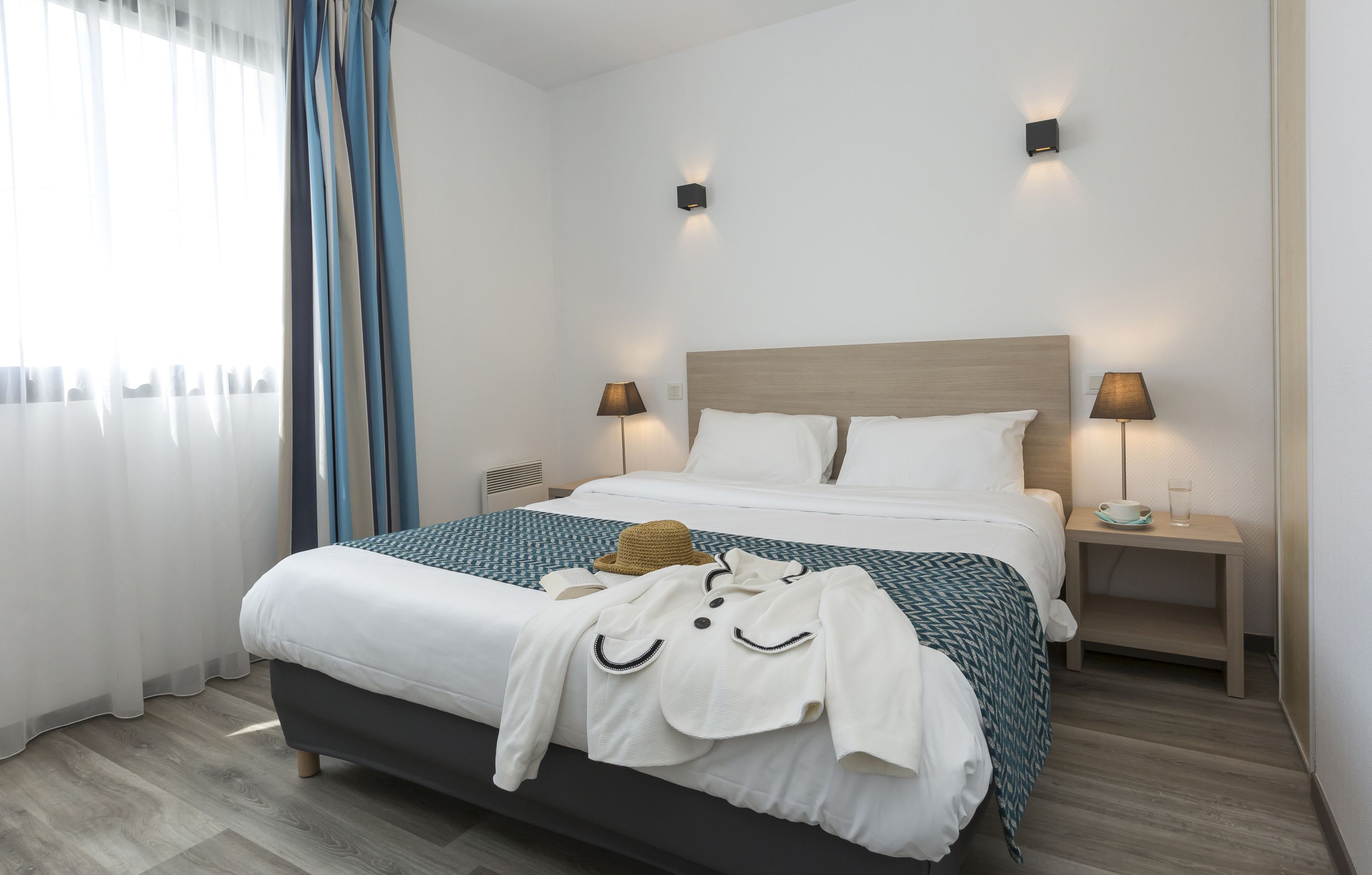 3 Rooms