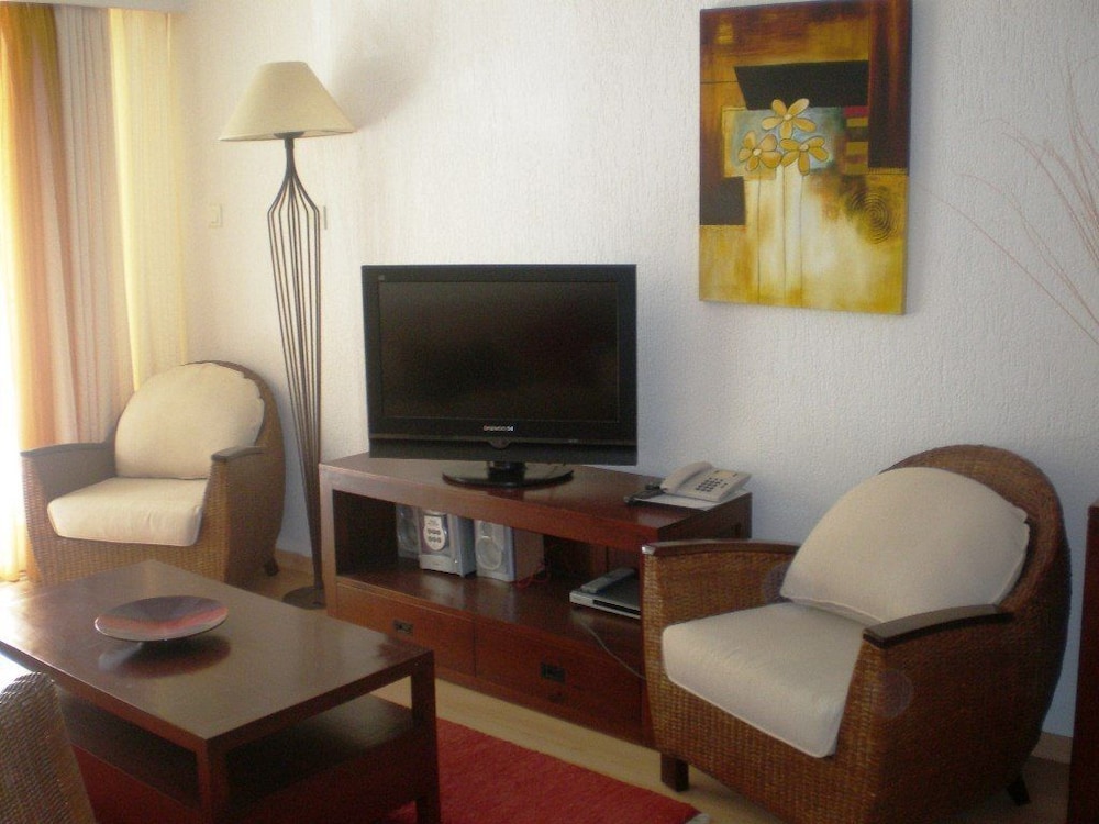 Paphos Gardens Apartments 83/91