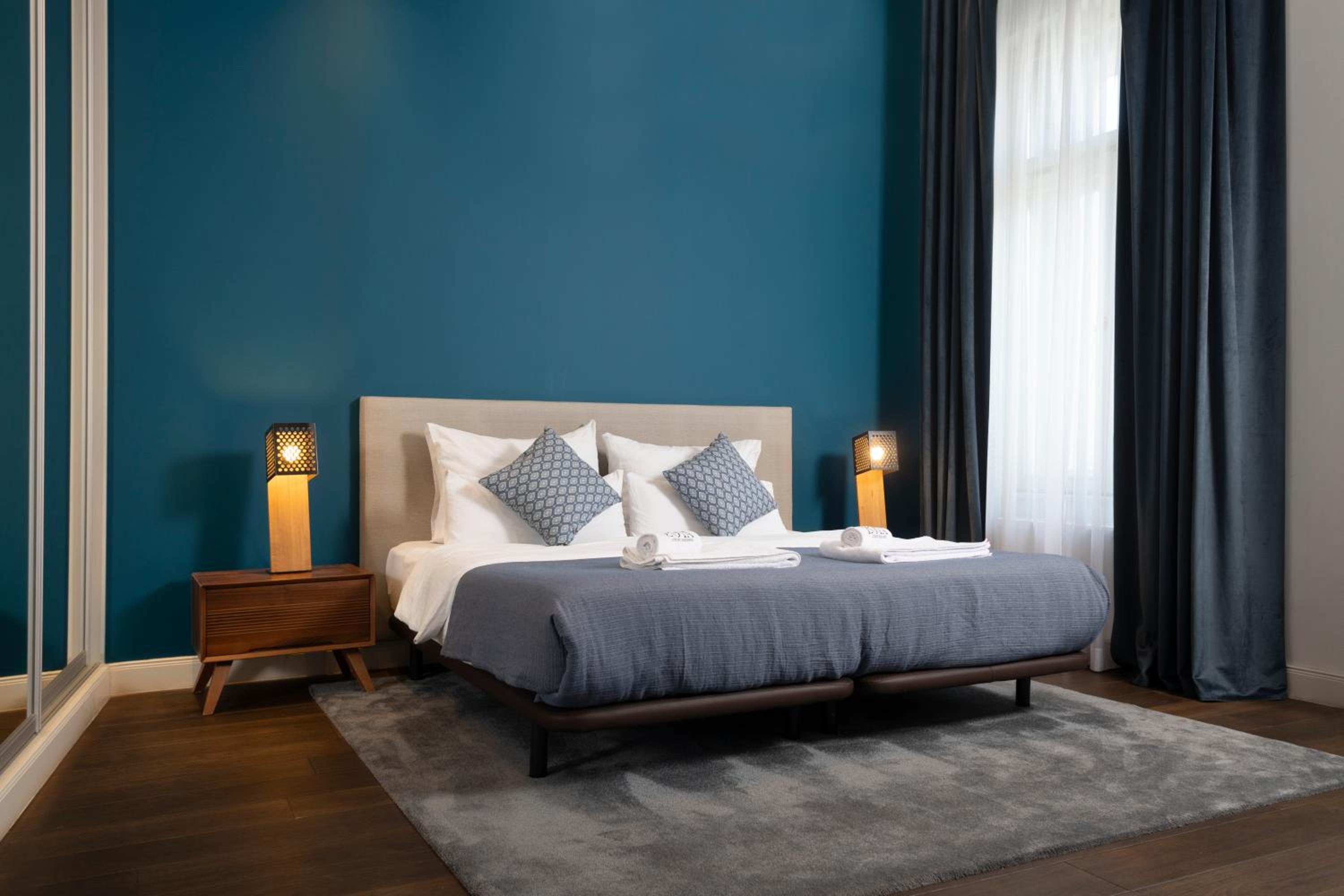 Superior, Apartment, 2 King Beds