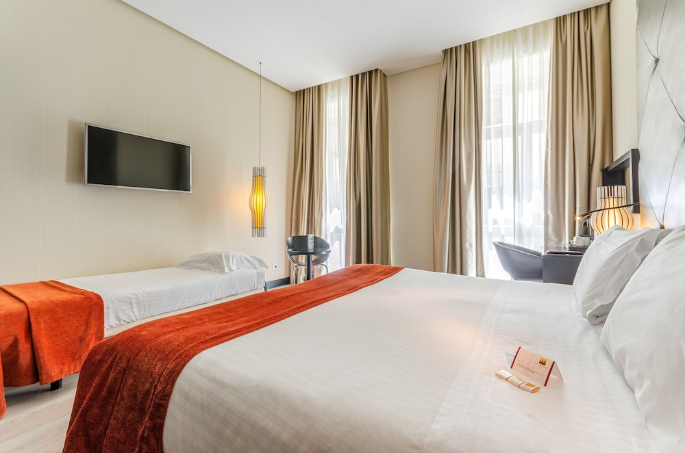 Hotel Santa Justa Lisboa 22/68