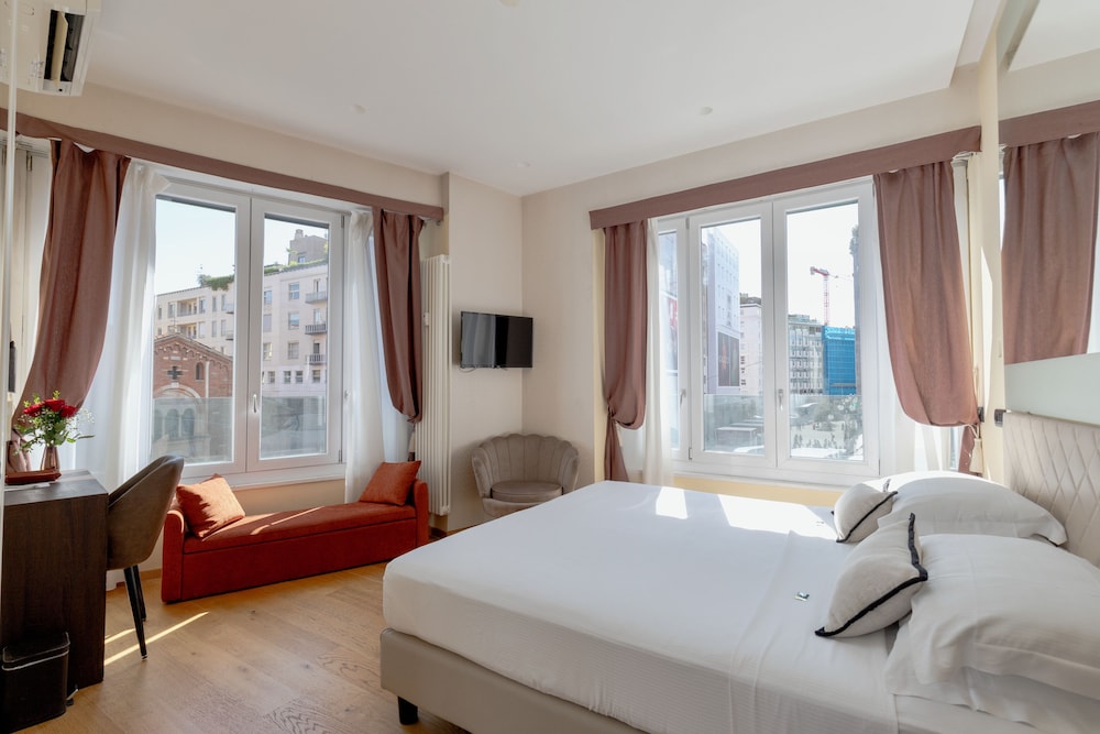 Aiello Rooms - San Babila 25/61