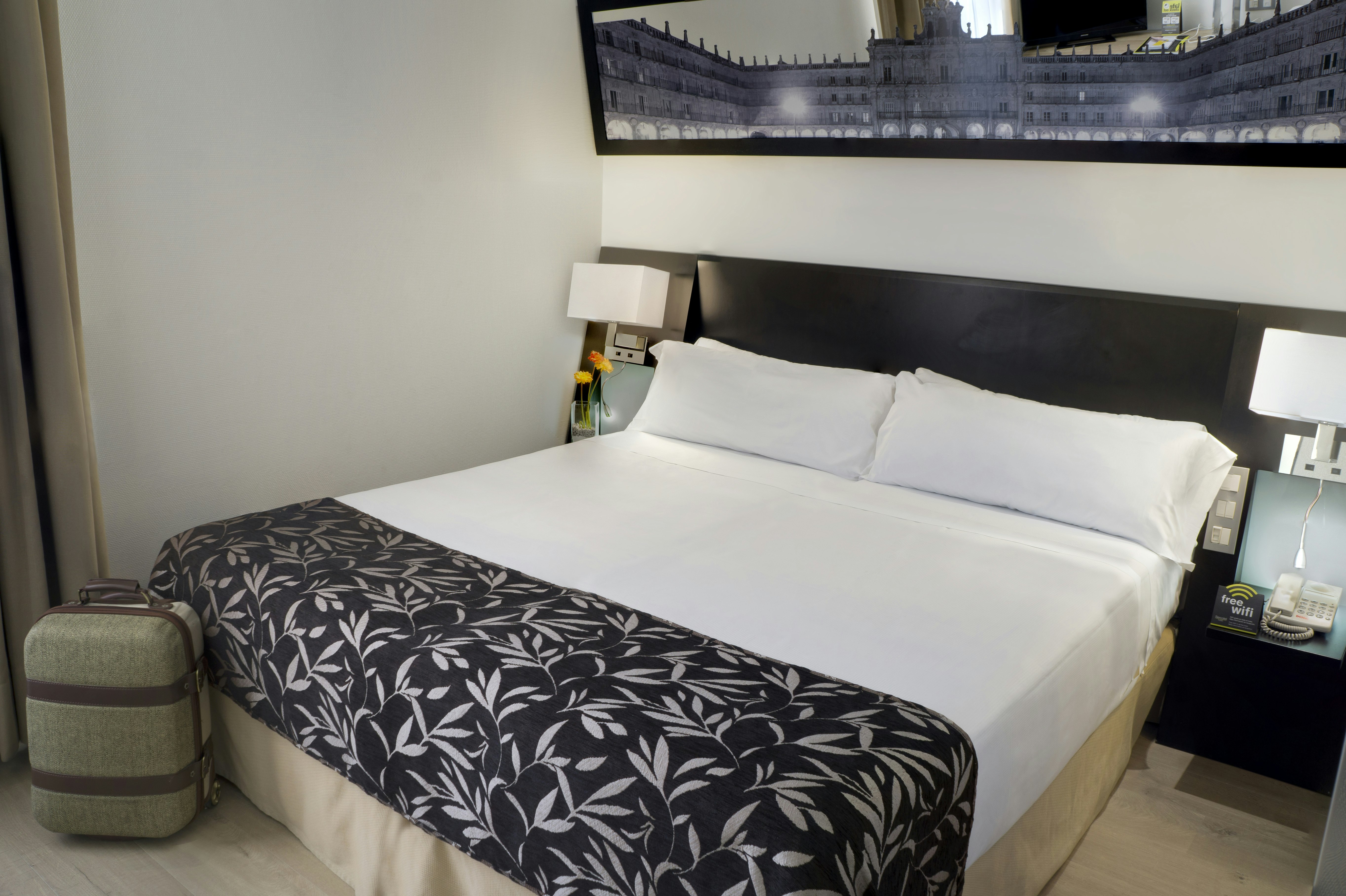 CLASSIC, DOUBLE BED