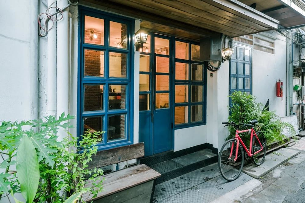 Zeds Hostel Bangkok 6/66