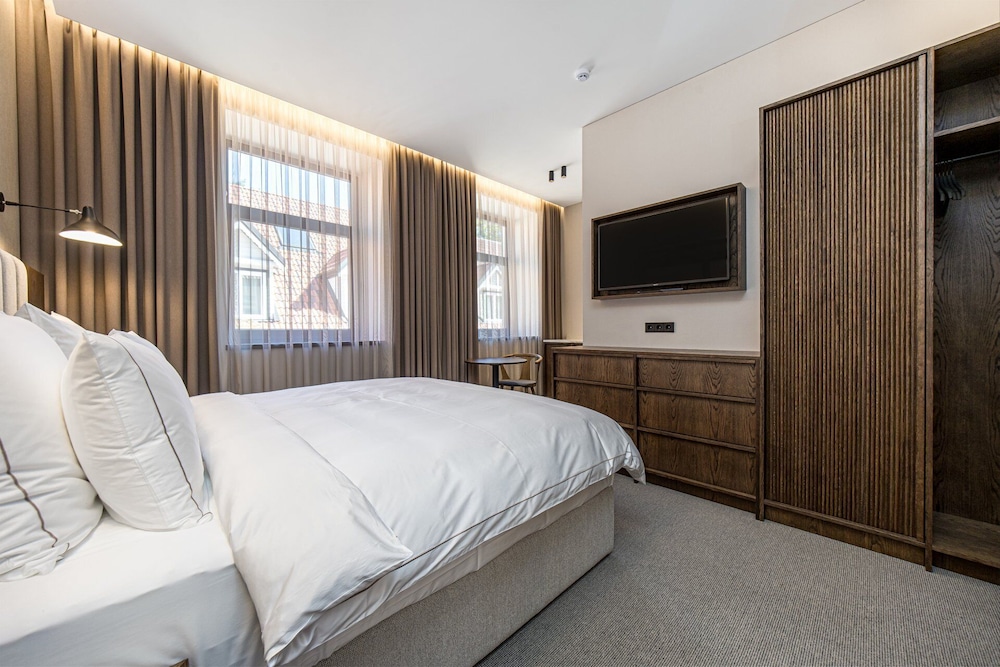 Superior, King Bed, Villa Building
