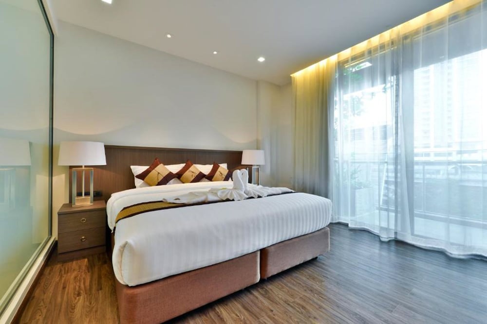 Civic Horizon Hotel Residence 15/49