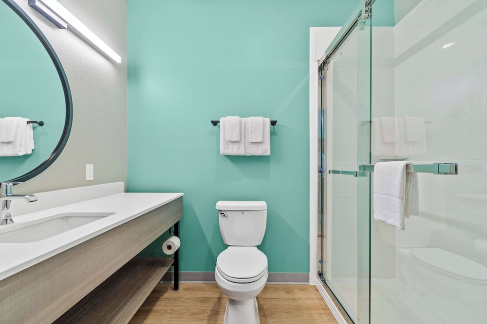 ECHO Suites Extended Stay by Wyndham Dallas Plano/Richardson 51/62
