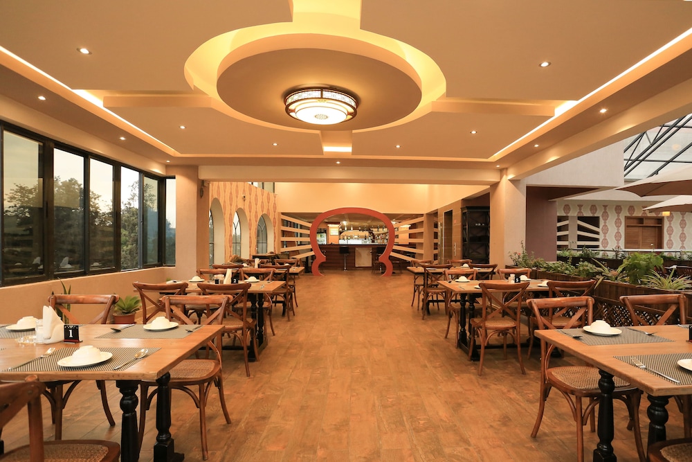 Lotos Inn Suites 50/70