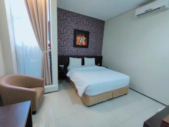Regina Hotel Pemalang 14/32