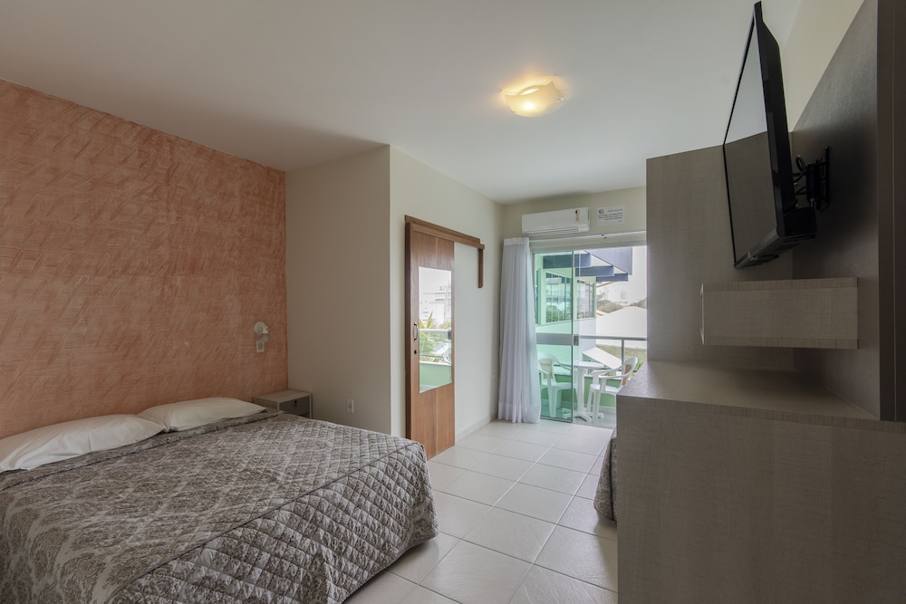 Hotel Cores do Mar 12/65