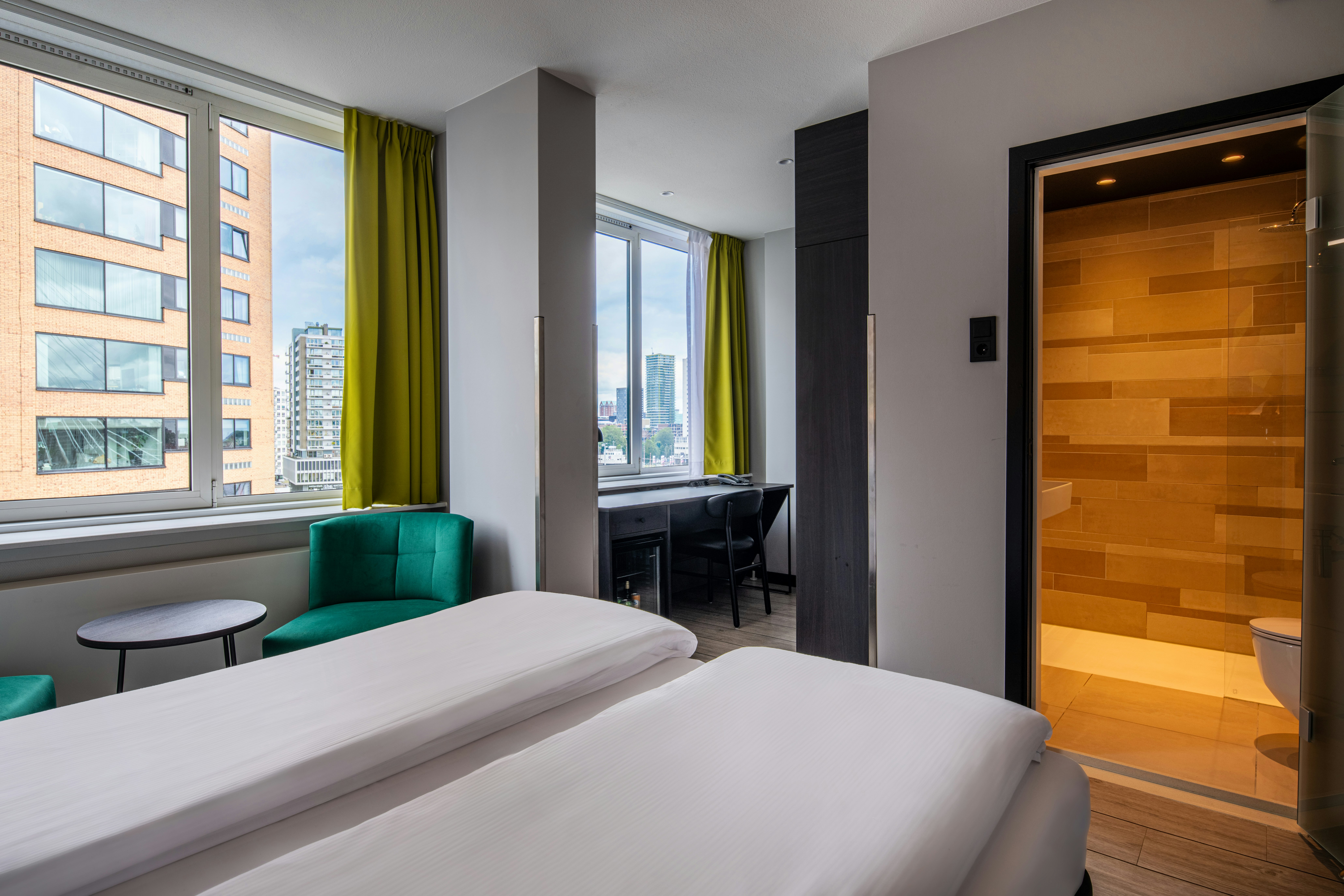 Thon Hotel Rotterdam 26/79