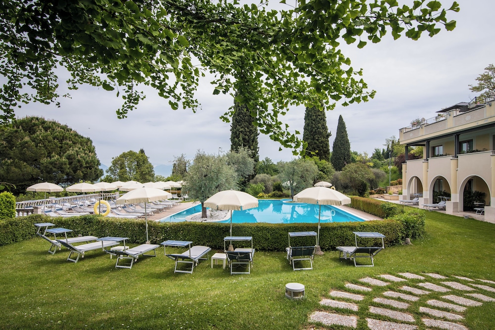 AHG Golf Hotel Porta del Sole 77/85