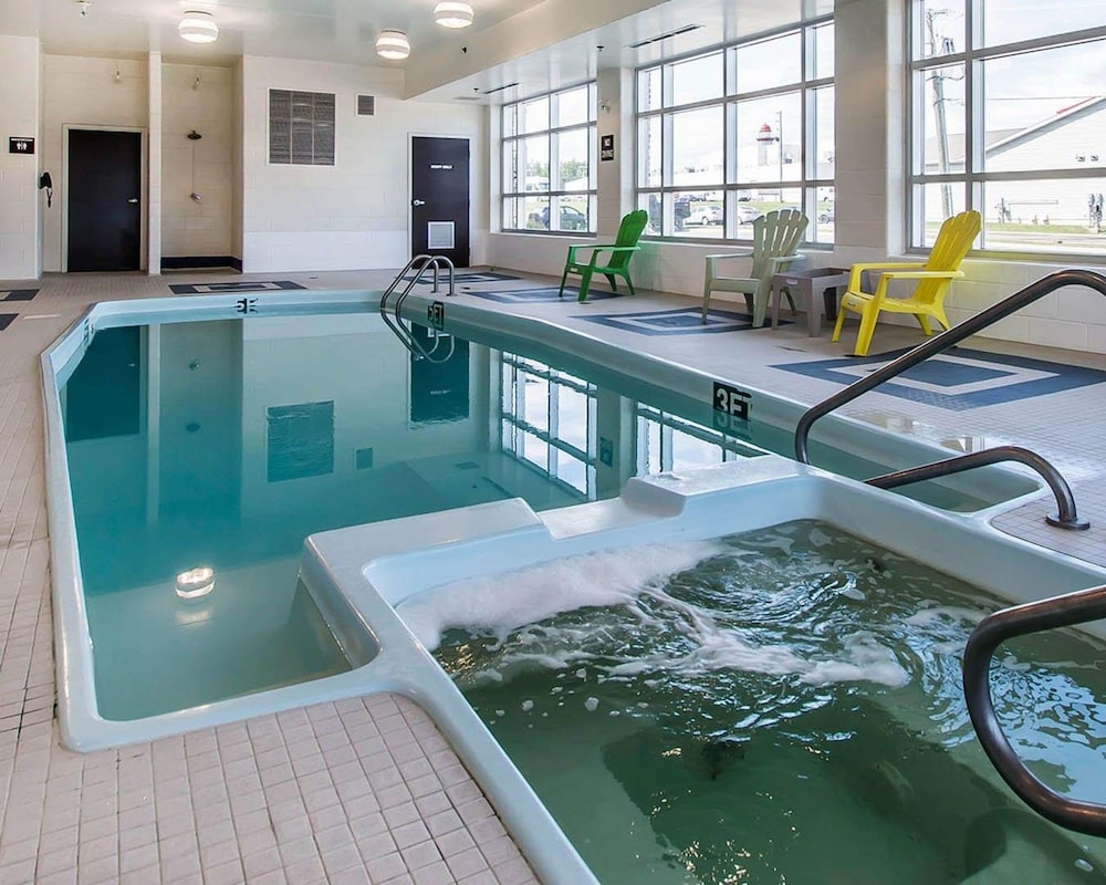 Quality Inn Moncton, NB 3/43