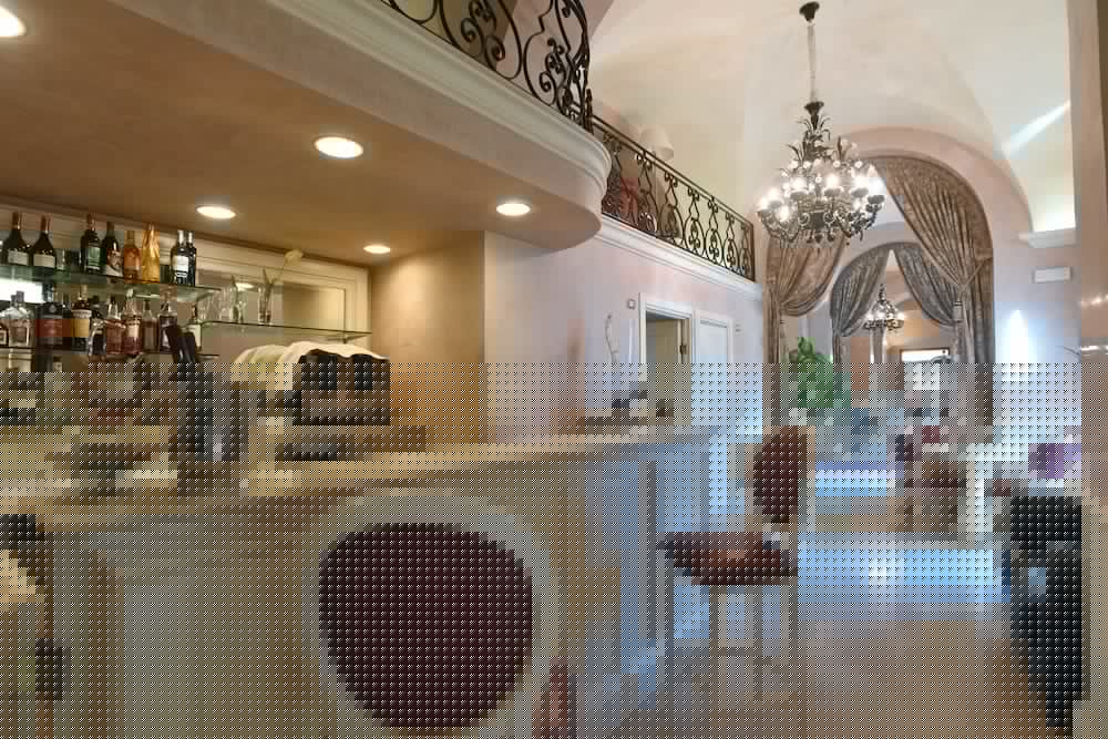 Suite Hotel Santa Chiara 5/50