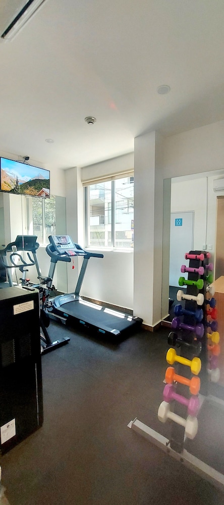 Suites Boutique Dawat 40/50
