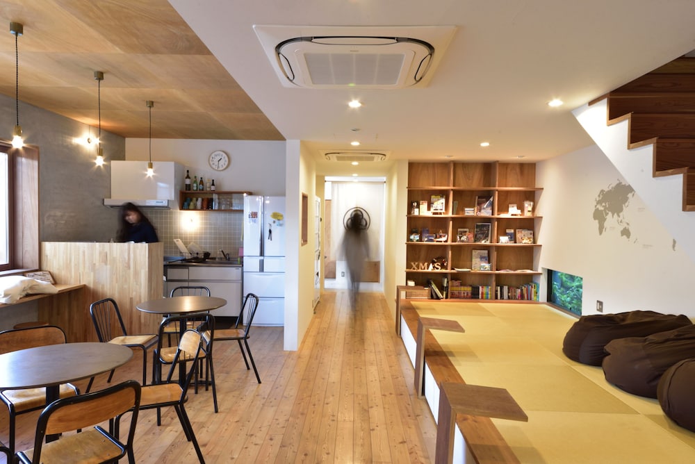 Hostel Mitsuwaya Osaka 51/60