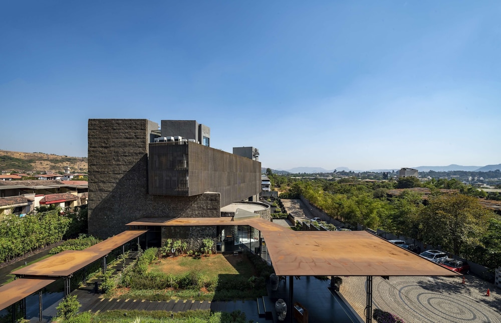 Radisson Resort and Spa Lonavala 74/76