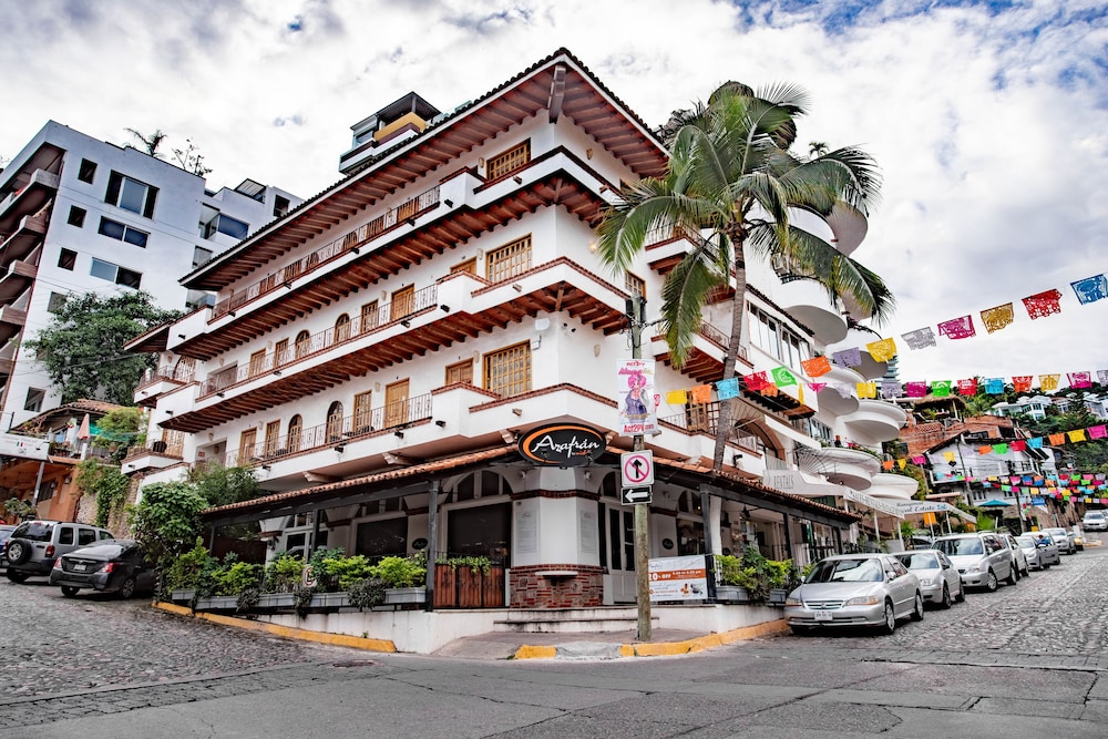 Olas Altas Suites 34/44