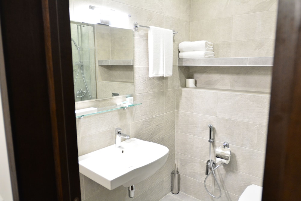 Hotel Garnet Tbilisi 46/50